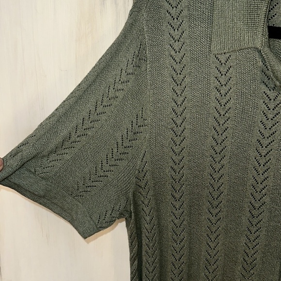 Men’s Hollister Lightweight Knit Short Sleeve cardigan Sweater Size S - Picture 4 of 8